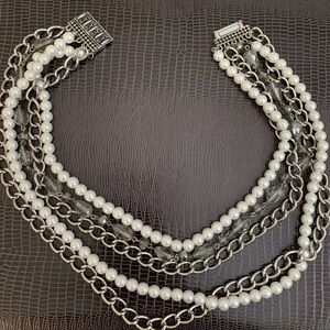 Premier Designs necklace